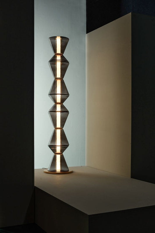 Philia Floor lamp